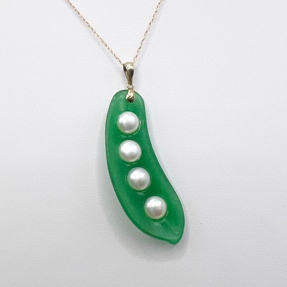 14k Gold Green Jade Pearl Pea Pod Pendant Necklace Carved 18" 9.3 Grams - Picture 3 of 10